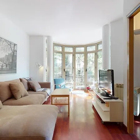 Apartment The Collection - Modern And Bright Three-bedroom In Eixample *