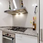 The Collection - Modern And Bright Three-bedroom In Eixample