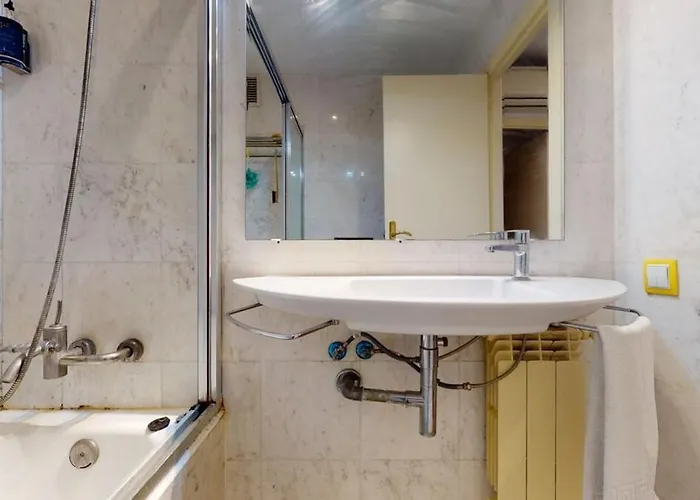 Apartamento The Collection - Modern And Bright Three-bedroom In Eixample Barcelona